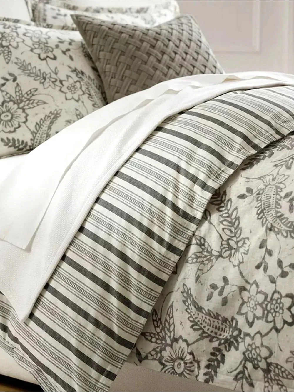 Lauren Ralph Lauren Sara Floral Paisley Duvet Cover Set Retail $350